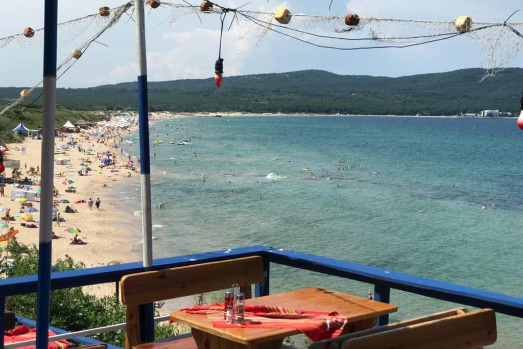 Familienapartment Am Strand In Primorszko Kültér fotó