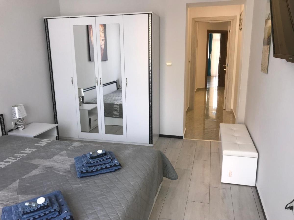 Familienapartment Am Strand In Primorszko Kültér fotó